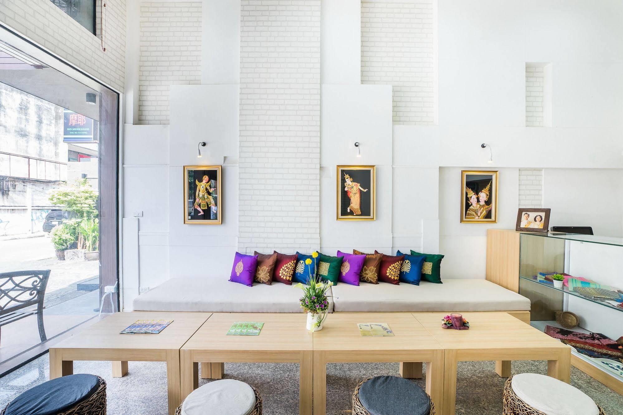 Hostel At Thonglor Bangkok Extérieur photo